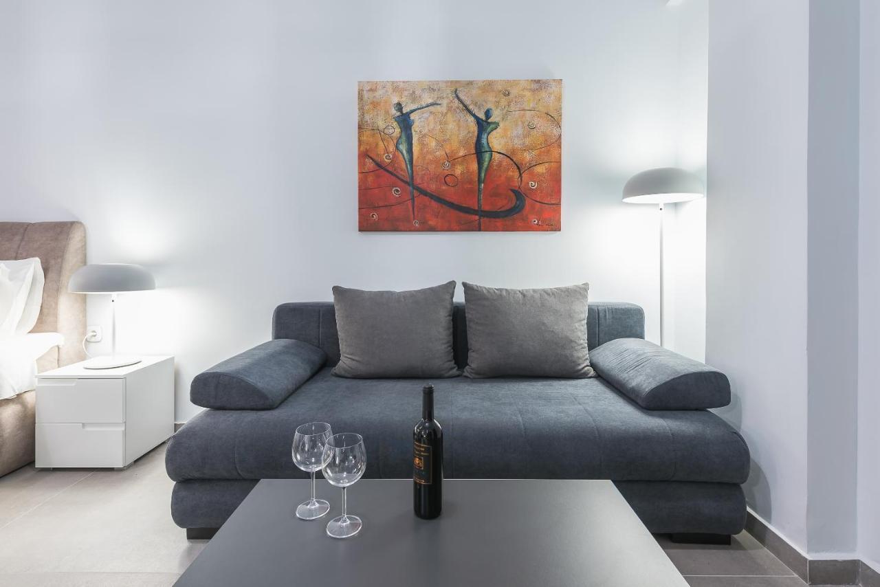 Iguana Gold Luxury Suites 1Min From Ermou Str Aten Exteriör bild